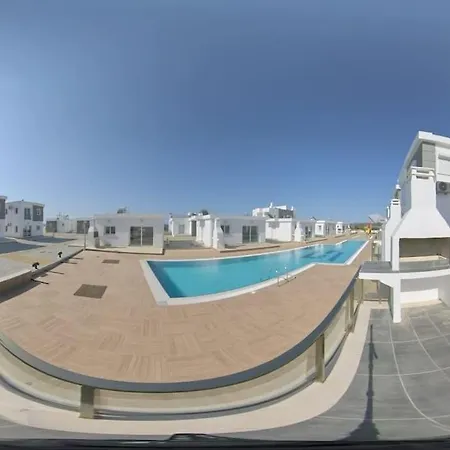 New Near Karpaz Gate Marina Feriehus *