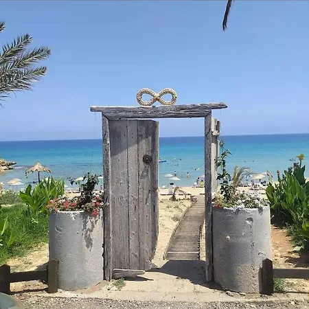 New Near Karpaz Gate Marina Feriehus *